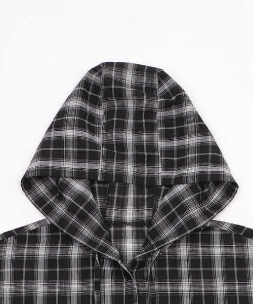 Figments(フィグメンツ)の「フーデッドオーバーチェックシャツ(シャツ/ブラウス・レディース・ブラック・FREE)」の9枚目の写真