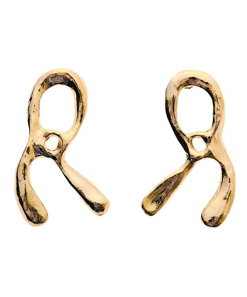 RUMCHE(ラムシェ)の「R Letter (Pierced) Earrings / Rレターピアス・イヤリング(ピアス(両耳用)・レディース・シルバー系1/シルバー系2/ゴールド系2/ゴールド系1・FREE)」の3枚目の写真