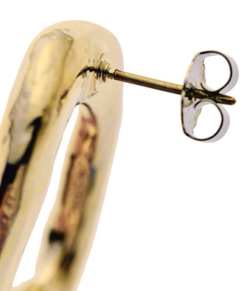 RUMCHE(ラムシェ)の「R Letter (Pierced) Earrings / Rレターピアス・イヤリング(ピアス(両耳用)・レディース・シルバー系1/シルバー系2/ゴールド系2/ゴールド系1・FREE)」の5枚目の写真