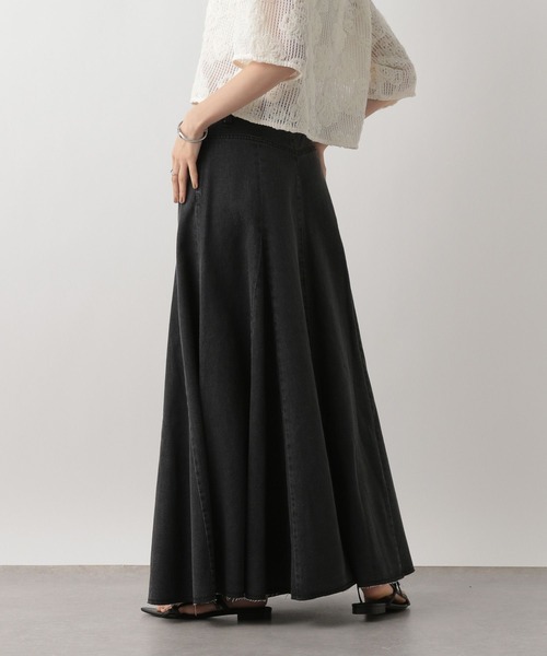 LOWRYS FARM(ローリーズファーム)の「デニムフレアスカート 495442(スカート・レディース・ブルー/ブラック・MEDIUM/LARGE)」の11枚目の写真