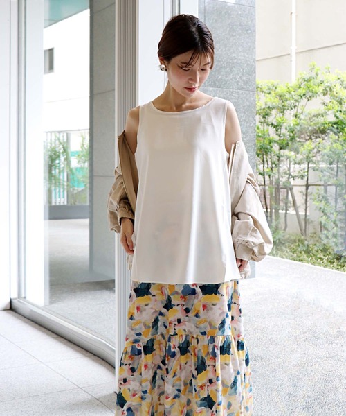 Jines（ジネス）の「デシンタンクトップブラウス（シャツ/ブラウス・レディース・ブラック/ホワイト・38）」の4枚目の写真