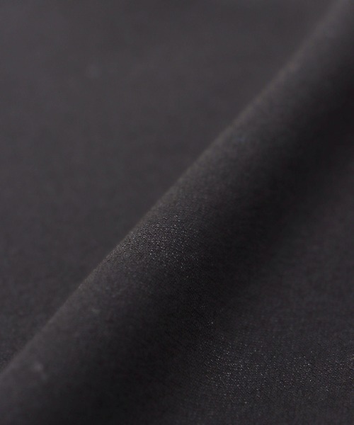 Jines（ジネス）の「デシンタンクトップブラウス（シャツ/ブラウス・レディース・ブラック/ホワイト・38）」の16枚目の写真