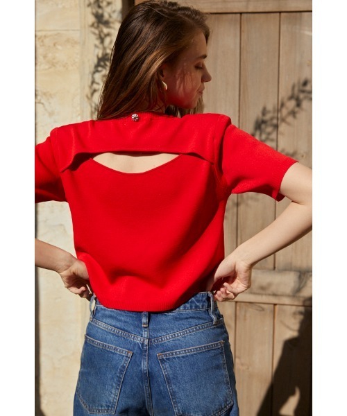 Estella.K(エステラケー)の「Melanie Open Back Top オープンバックニットトップ(ニット/セーター・レディース・レッド/ホワイト×ブラック/ネイビー・FREE)」の13枚目の写真