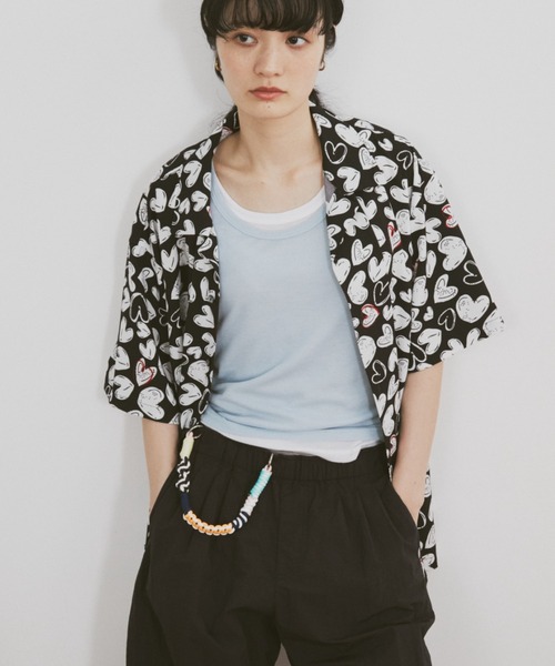 MERLOT（メルロー）の「アソートアロハシャツ（シャツ/ブラウス・レディース・グリーン系その他/ブラック系その他/ホワイト系その他・FREE）」の5枚目の写真