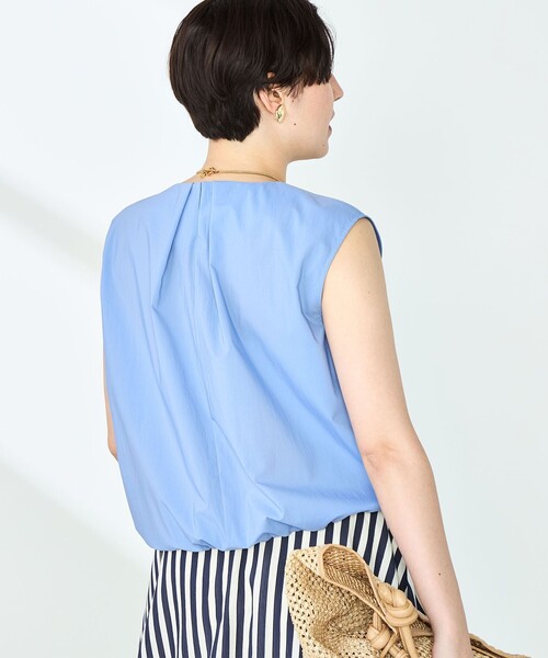 NOLLEY’S（ノーリーズ）の「《セットアップ対応》撥水ストレッチタフタタックブラウス（シャツ/ブラウス・レディース・ネイビー/ライトブルー/ホワイト・38）」の14枚目の写真