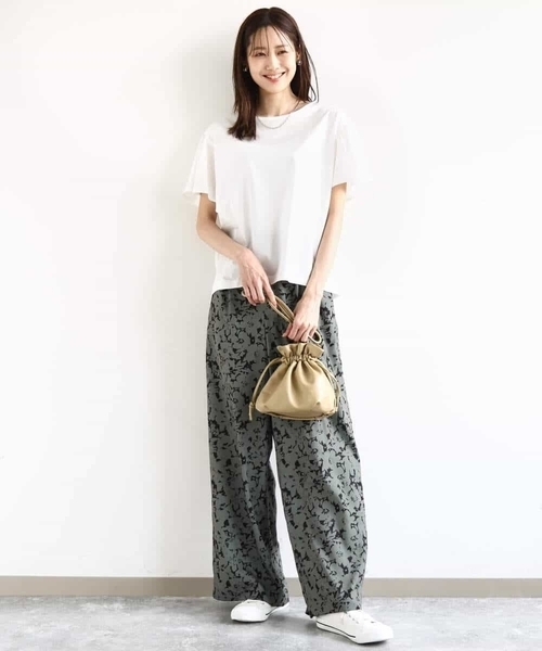 MK MICHEL KLEIN(エムケーミッシェルクラン)の「フラワー柄ワイドパンツ/洗える(その他パンツ・レディース・ブラック/カーキ・38)」の8枚目の写真