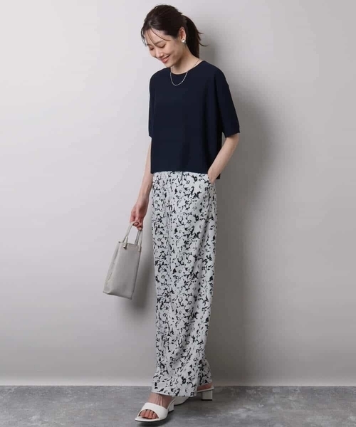 MK MICHEL KLEIN(エムケーミッシェルクラン)の「フラワー柄ワイドパンツ/洗える(その他パンツ・レディース・ブラック/カーキ・38)」の22枚目の写真