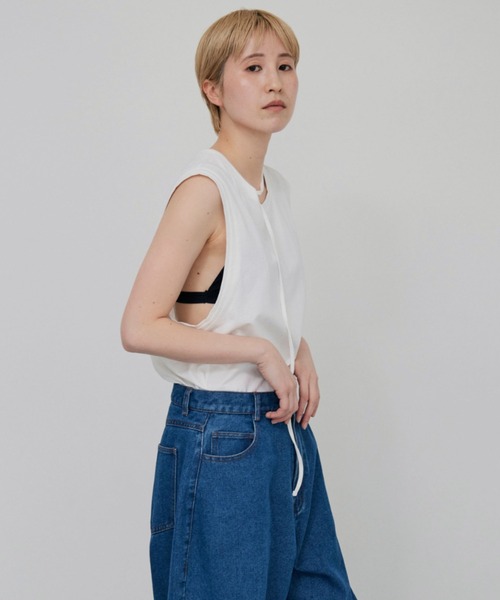 lit（リット）の「Choker Sleeveless TEE（Tシャツ/カットソー・レディース・オフホワイト/ブラック・FREE）」の3枚目の写真
