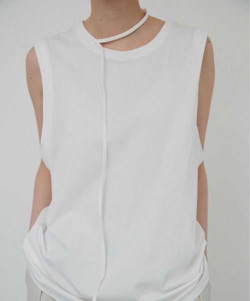 lit（リット）の「Choker Sleeveless TEE（Tシャツ/カットソー・レディース・オフホワイト/ブラック・FREE）」の11枚目の写真