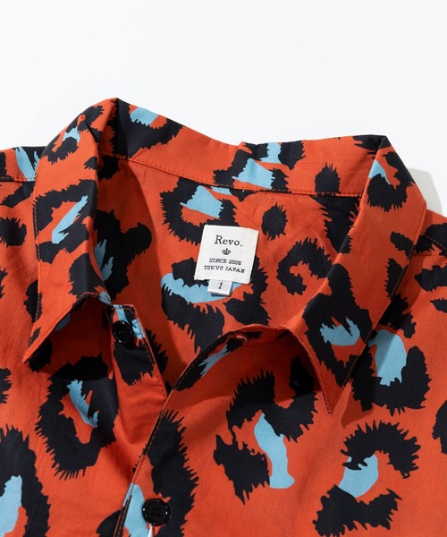 Revo.（レボ）の「Revo./レヴォ　ペイント レオパードパターン SSシャツ（シャツ/ブラウス・メンズ・レッド/パープル/ホワイト・LARGE/MEDIUM）」の4枚目の写真