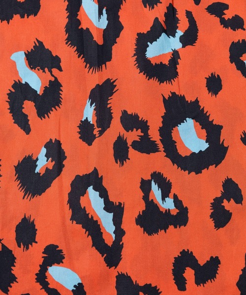 Revo.（レボ）の「Revo./レヴォ　ペイント レオパードパターン SSシャツ（シャツ/ブラウス・メンズ・レッド/パープル/ホワイト・LARGE/MEDIUM）」の9枚目の写真