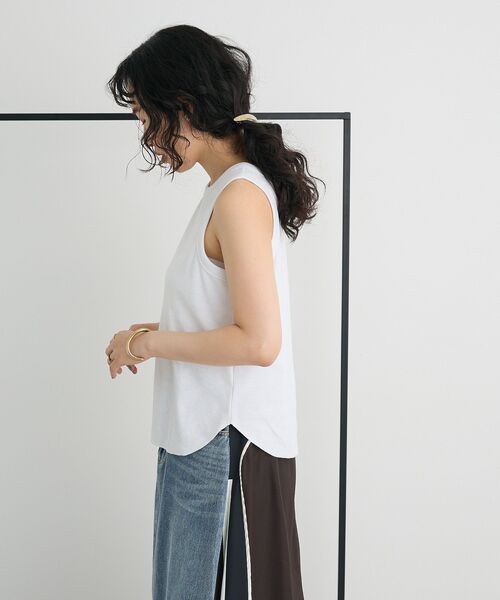 CRAFT STANDARD BOUTIQUE（クラフトスタンダードブティック）の「前後2Wayタンクトップ（タンクトップ・レディース・オフホワイト/杢グレー/ブラック/パープル・FREE）」の8枚目の写真
