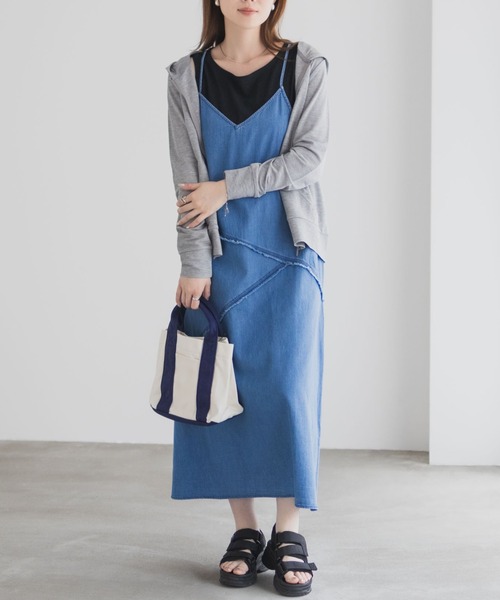 NAVY（ネイビー）の「nAvy 毎日はきたくなるデニム「マイデニ」 イージーキャミワンピース（ワンピース・レディース・ブルー系その他/ケミカルウォッシュ・S/M/L）」の16枚目の写真