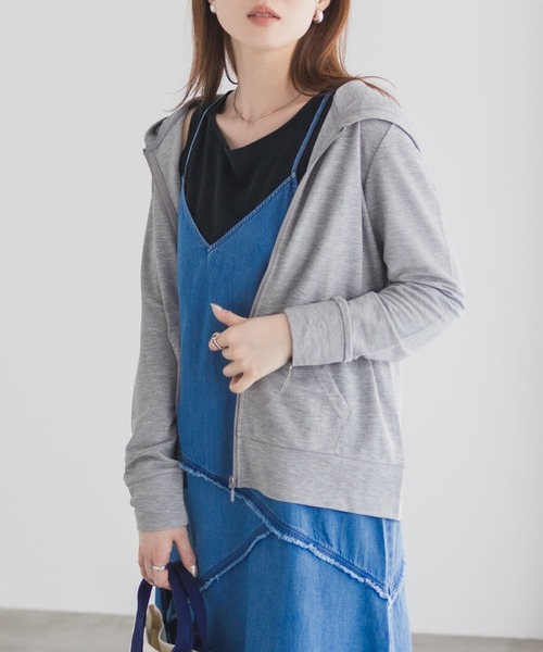 NAVY（ネイビー）の「nAvy 毎日はきたくなるデニム「マイデニ」 イージーキャミワンピース（ワンピース・レディース・ブルー系その他/ケミカルウォッシュ・S/M/L）」の18枚目の写真