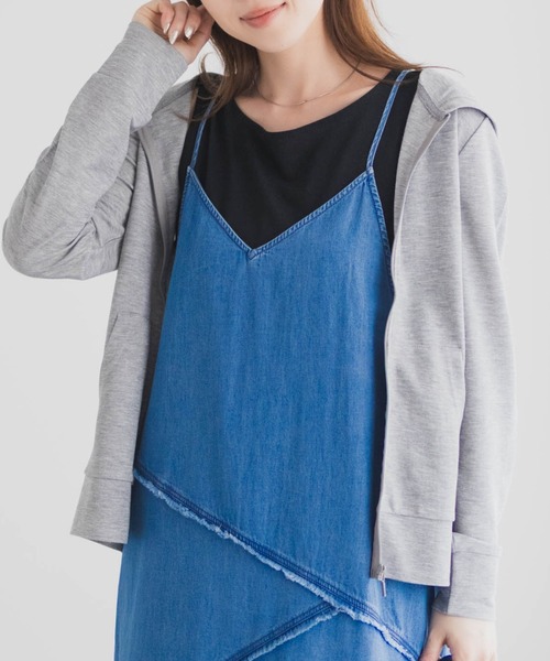 NAVY（ネイビー）の「nAvy 毎日はきたくなるデニム「マイデニ」 イージーキャミワンピース（ワンピース・レディース・ブルー系その他/ケミカルウォッシュ・S/M/L）」の19枚目の写真