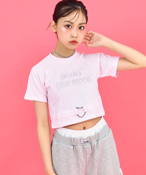 ANAP GiRL(アナップガール)の「ANAPR+S ハート バックル付 ラインストーン ミニ トップス Tシャツ(Tシャツ/カットソー・キッズ・ライトピンク/ブラック/ホワイト・M/S/XS)」の3枚目の写真