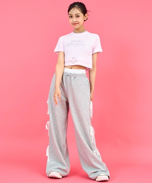 ANAP GiRL(アナップガール)の「ANAPR+S ハート バックル付 ラインストーン ミニ トップス Tシャツ(Tシャツ/カットソー・キッズ・ライトピンク/ブラック/ホワイト・M/S/XS)」の12枚目の写真