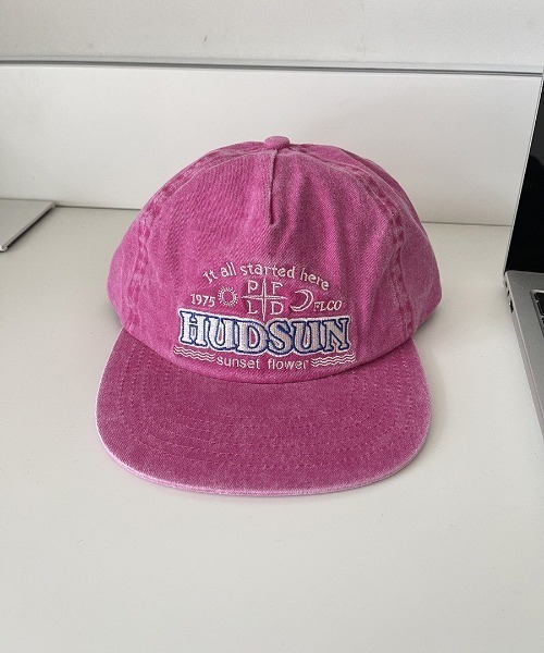 VIBGYOR（ヴィブジョー）の「【LAMPOON】ピグメントダイキャップ（キャップ・レディース・ピンク/オレンジ/カーキ/ブルー・FREE）」の4枚目の写真