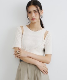 DFFUR.（ディフル）の「【半袖】ショルダーオープンレイヤートップス（Tシャツ/カットソー）」