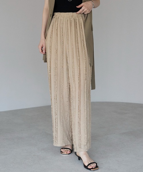 each（イーチ）の「ニットレースワイドパンツ（その他パンツ・レディース・ブラック/ベージュ・FREE）」の3枚目の写真