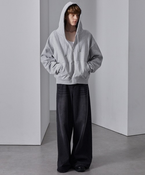 Loose/ルース（ルース）の「ヘビーウェイトヴィンテージ ショートフルジップパーカー（パーカー・メンズ・グレー/レッド/ダークブルー/ダークグレー/ブラック系/ブルー系/杢グレー/ブラック・L/M/S/XS）」の9枚目の写真