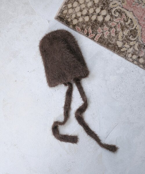 Kastane(カスタネ)の「ファーリボンビーニー(ニットキャップ/ビーニー・レディース・アイボリー/グレー/ブラウン・FREE)」の7枚目の写真