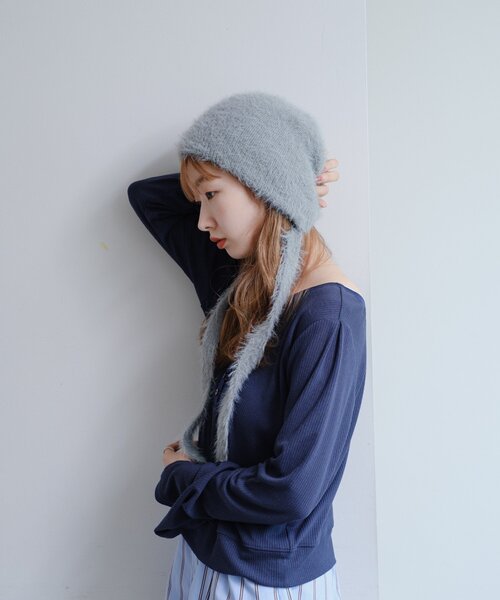 Kastane(カスタネ)の「ファーリボンビーニー(ニットキャップ/ビーニー・レディース・アイボリー/グレー/ブラウン・FREE)」の6枚目の写真