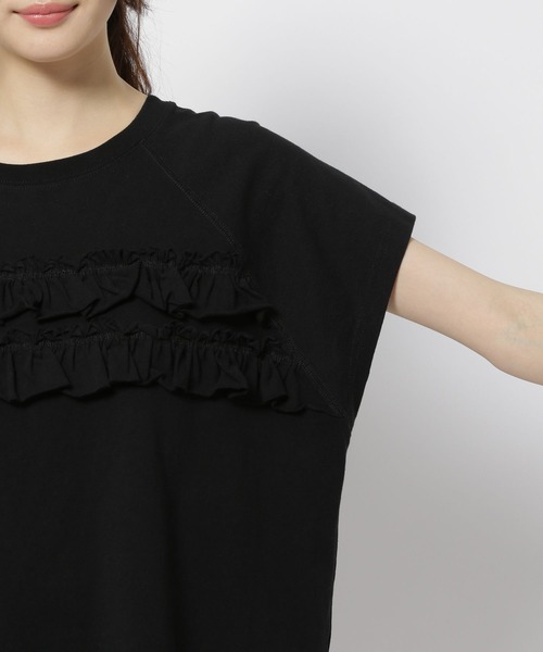 niko and...(ニコアンド)の「フリル加工フレンチTシャツ(Tシャツ/カットソー・レディース・ブラック/ネイビー/ライトグレー・FREE)」の20枚目の写真