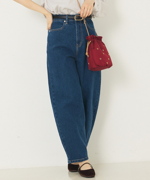abahouse mavie（アバハウスマヴィ）の「オリジナルカーブデニム（デニムパンツ・レディース・インディゴブルー/ブルー・36/38/40）」の14枚目の写真