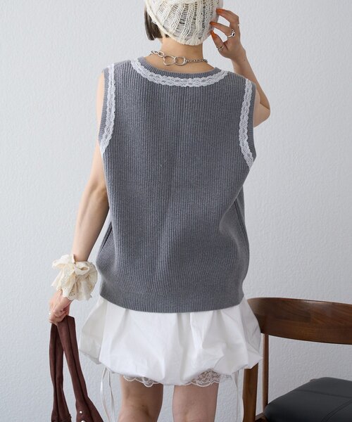 w closet（ダブルクローゼット）の「【25AW】レースニットベスト（ベスト・レディース・ネイビー/グレー/ブルー・FREE）」の9枚目の写真