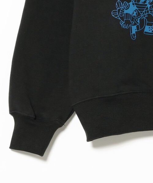 BEAMS T（ビームスティー）の「Ferris Plock / Sweatshirt（スウェット・メンズ・ブラック・SMALL/MEDIUM/LARGE/X-LARGE）」の4枚目の写真