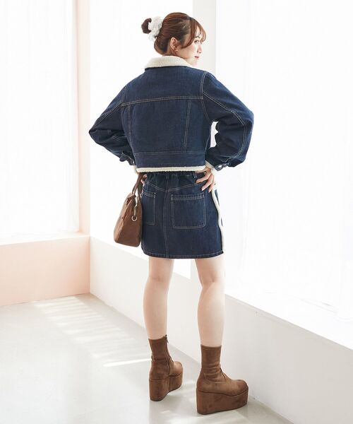 MAJESTIC LEGON（マジェスティックレゴン）の「ボアトリムクロップドジャケット（その他アウター・レディース・ネイビー/ブラウン・SMALL/MEDIUM）」の7枚目の写真