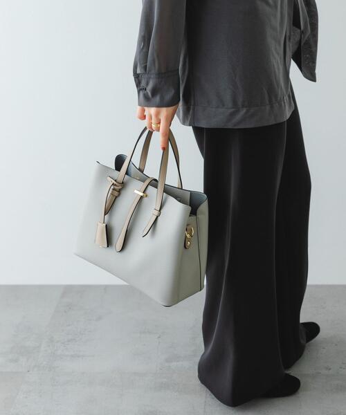 RODE SKO(ロデスコ)の「チャーム付ミドルバッグ『Msize』(トートバッグ・レディース・グレー/ブラック系その他/アイボリー/ミント・ONE)」の10枚目の写真