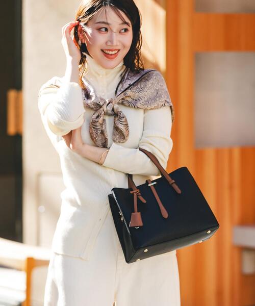 RODE SKO(ロデスコ)の「チャーム付ミドルバッグ『Msize』(トートバッグ・レディース・グレー/ブラック系その他/アイボリー/ミント・ONE)」の16枚目の写真