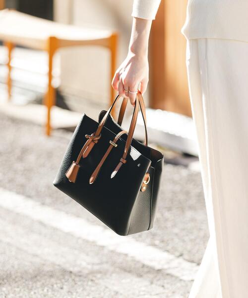 RODE SKO(ロデスコ)の「チャーム付ミドルバッグ『Msize』(トートバッグ・レディース・グレー/ブラック系その他/アイボリー/ミント・ONE)」の18枚目の写真