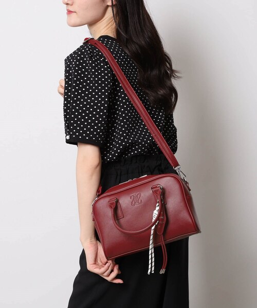 Ober Tashe(オーバータッシェ)の「2wayボストンショルダーバッグ(ショルダーバッグ・レディース・ブラック/アイボリー/ワインレッド・FREE)」の3枚目の写真