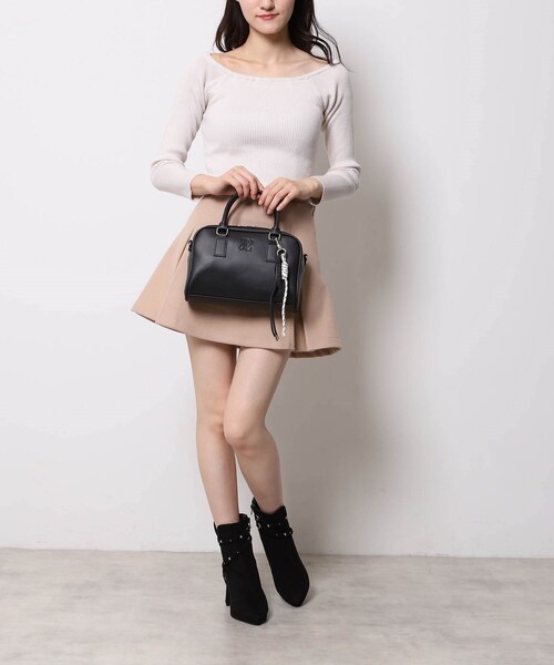 Ober Tashe(オーバータッシェ)の「2wayボストンショルダーバッグ(ショルダーバッグ・レディース・ブラック/アイボリー/ワインレッド・FREE)」の6枚目の写真