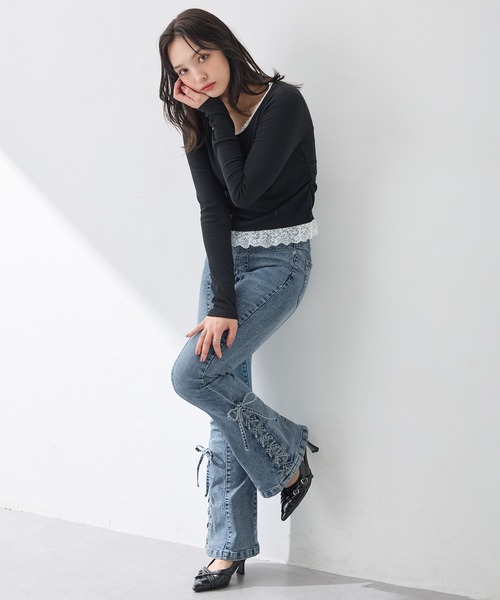 セール】【WEB限定】サイドレースアップ＆センターシームフレアデニム