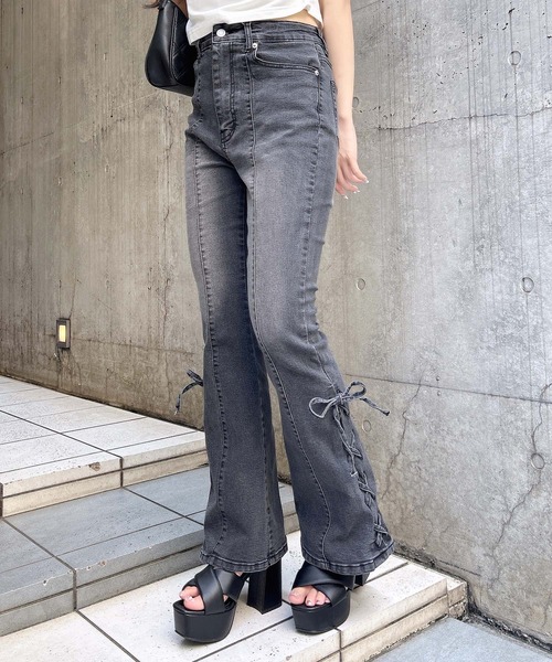 d.i.a./新品タグ付きレースアップフレアデニムパンツ/ブラックMダイヤダイア DIAVEL ジーンズ デニム デニムパンツ 新色追加/刺繍バタフライ