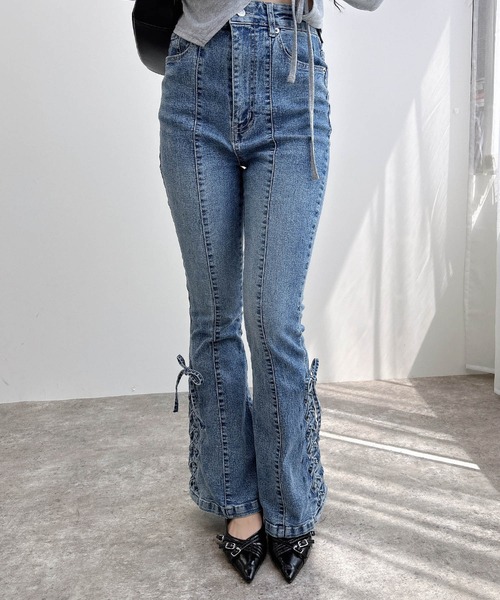 INGNI（イング）の「サイドレースアップ＆センターシームフレアデニムパンツ（デニムパンツ・レディース・ブルー系その他/グレー/ブルー系その他4/ブルー系その他3/ブルー系その他6/グレー系その他2/ブルー系5・M/S）」の12枚目の写真
