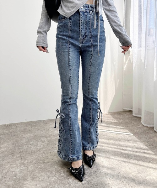 INGNI（イング）の「サイドレースアップ＆センターシームフレアデニムパンツ（デニムパンツ・レディース・ブルー系その他/グレー/ブルー系その他4/ブルー系その他3/ブルー系その他6/グレー系その他2/ブルー系5・M/S）」の18枚目の写真