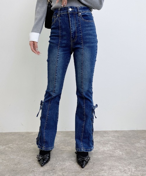INGNI(イング)の「【WEB限定】サイドレースアップ&センターシームフレアデニムパンツ(デニムパンツ・レディース・ブルー系その他/グレー/ブルー系その他4/ブルー系その他3/ブルー系その他6/グレー系その他2/ブルー系5・M/S)」の20枚目の写真
