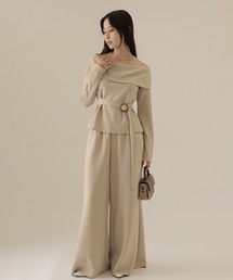 off shoulder belted wide pants setup