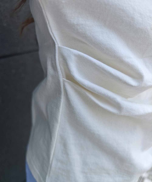 esutoreja(エストレジャ)の「ドレープショートスリーブトップス(Tシャツ/カットソー・レディース・ホワイト/オートミール/ブラック・FREE)」の14枚目の写真