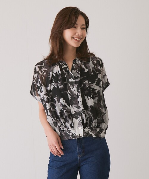 Jayro(ジャイロ)の「シフォンプリントシャツジャケット(シャツ/ブラウス・レディース・ブラック系その他/ダークブラウン・FREE)」の4枚目の写真