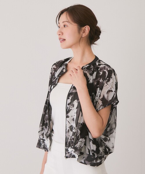 Jayro(ジャイロ)の「シフォンプリントシャツジャケット(シャツ/ブラウス・レディース・ブラック系その他/ダークブラウン・FREE)」の8枚目の写真