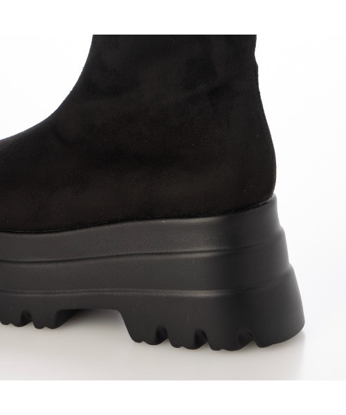 Mafmof（マフモフ）の「Mafmof(マフモフ)9cmトリプルソール厚底ストレッチショートブーツ（ブーツ・レディース・ブラック/ブラック系その他・S/M/L）」の16枚目の写真