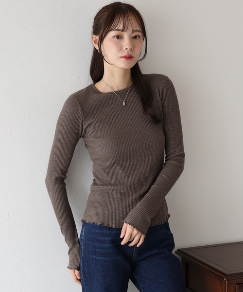 BLUEEAST(ブルーイースト)の「メローリブカットソー(Tシャツ/カットソー・レディース・アイボリー/ブラック/ブラウン・MEDIUM)」の4枚目の写真