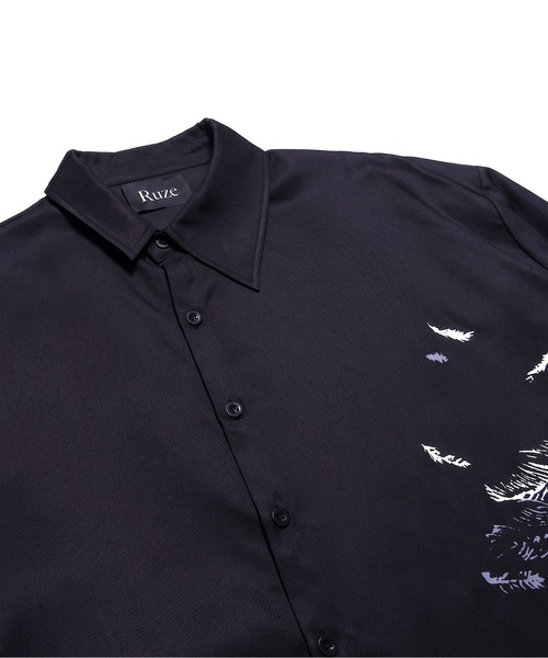 Ruze(ルゼ)の「Asymmetry crow printed shirt / アシンメトリー クロウプリント シャツ(シャツ/ブラウス・メンズ・ブラック・FREE)」の7枚目の写真