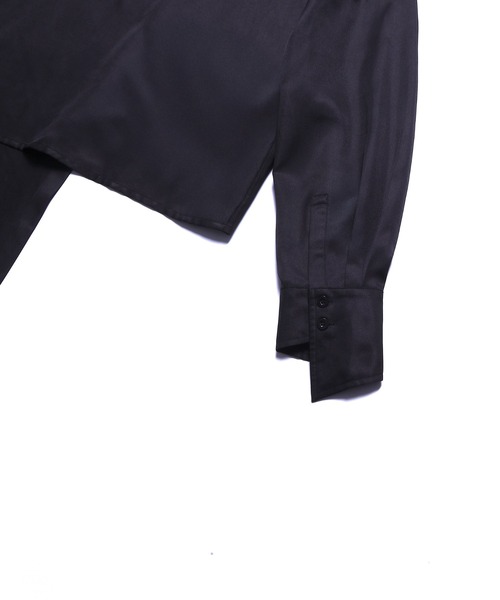 Ruze(ルゼ)の「Asymmetry crow printed shirt / アシンメトリー クロウプリント シャツ(シャツ/ブラウス・メンズ・ブラック・FREE)」の8枚目の写真